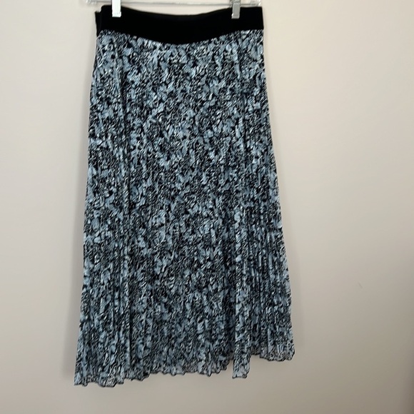 𝅺joe Fresh l NWT Midi Skirt - Picture 2 of 5